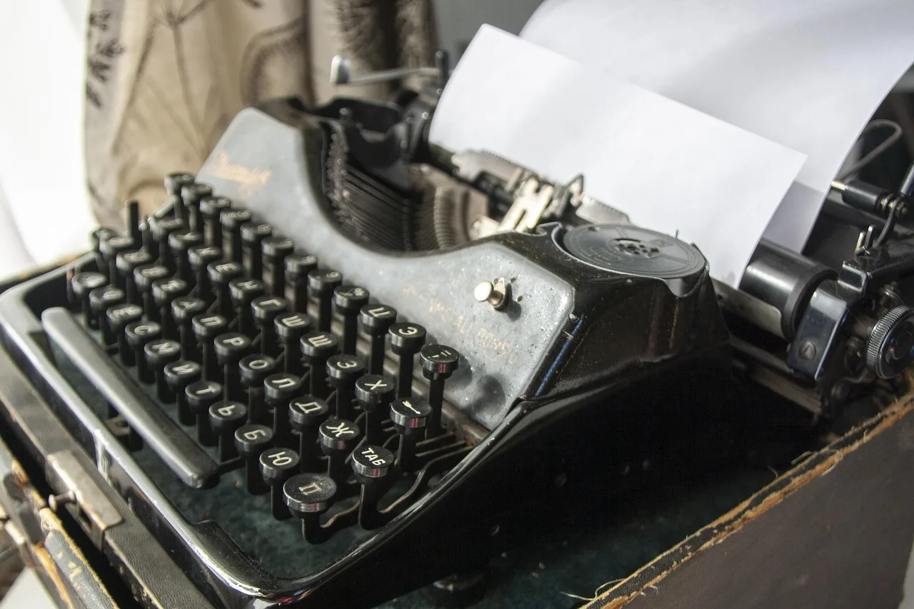 typewriter, text, journalism, print, to write, retro, writer, typewriter, typewriter, typewriter, typewriter, typewriter, journalism, writer