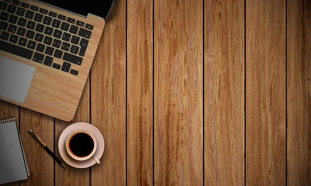 geeks, macbook pro, coffee, notepad, pen, wooden background, web banner, brown background, brown coffee, brown banner, brown web, notepad, wooden background, wooden background, wooden background, wooden background, wooden background. Why copywriting services channel choice should follow volume and risk