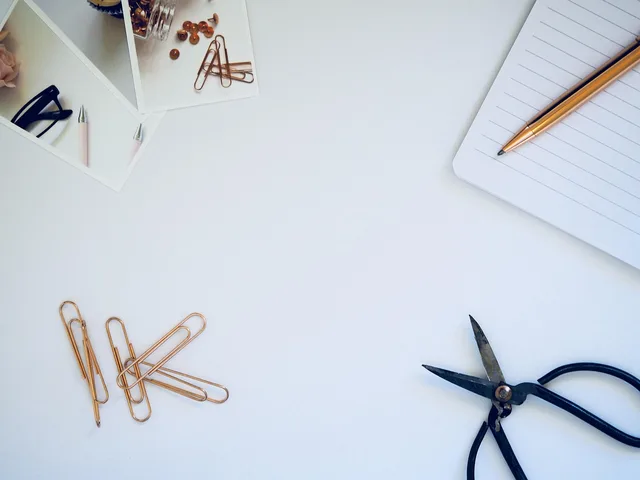 work, working, graphic design, blue work, blue design. How copywriting services work for England providers